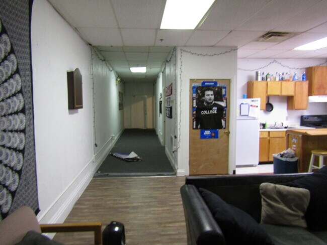 Foto del edificio - 18 S Court St