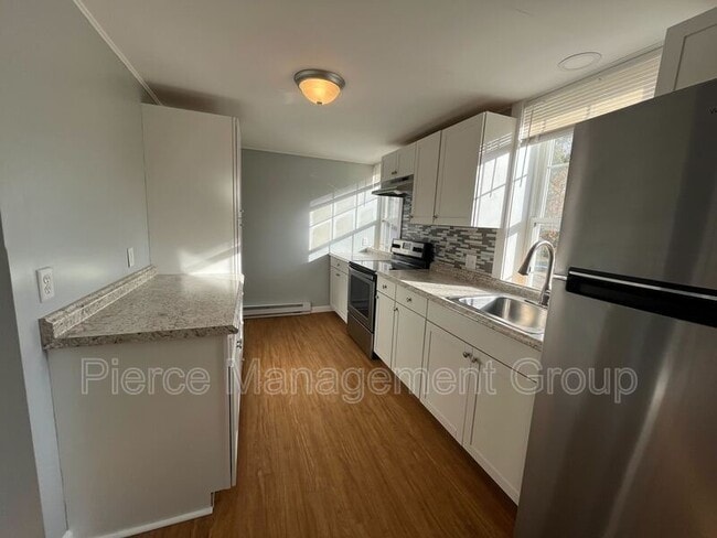 Building Photo - 6 Old Chester Rd