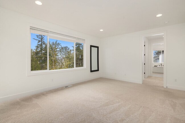 Foto del edificio - 7967 112th Ln SE