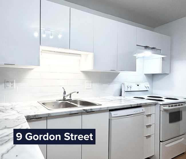 Building Photo - 9 Gordon - 60 Bonaccord Street