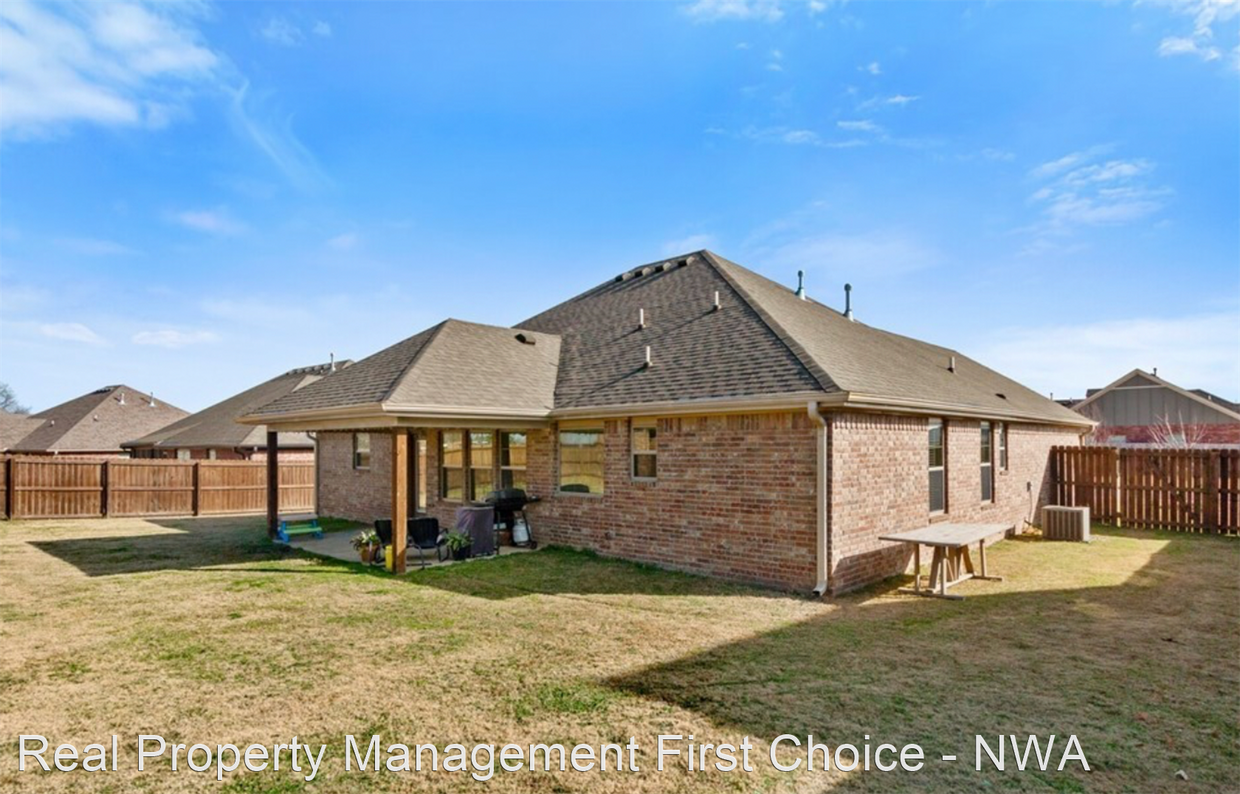 Foto del edificio - 3 br, 2 bath House - 389 Lazzari Street