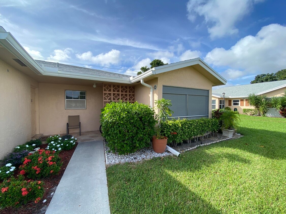 Primary Photo - 14689 Canalview Dr