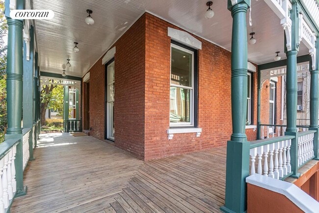 Foto del edificio - 1450 Pacific St