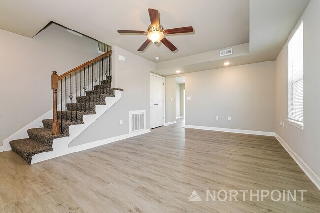 Foto del edificio - 3 BR/2.5BA | Newly Renovated Single Family Home | 1-Car Covered Parking | Great backyard!