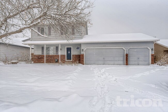 Building Photo - 1459 Cattail Dr