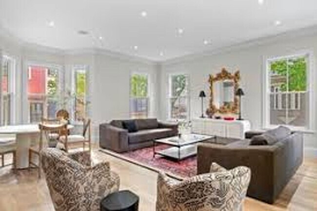 Building Photo - High-End Kitchen Appliances, Central Heat/...