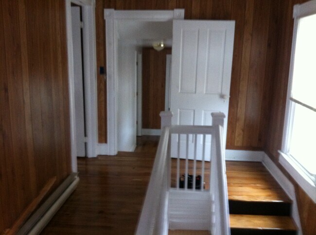 Building Photo - 307 Byrn St