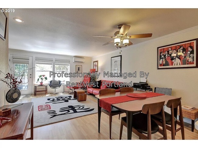 Building Photo - 3992 Carman Dr