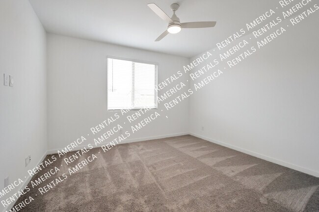 Foto del edificio - Brand New Build, Electric Included in Rent!