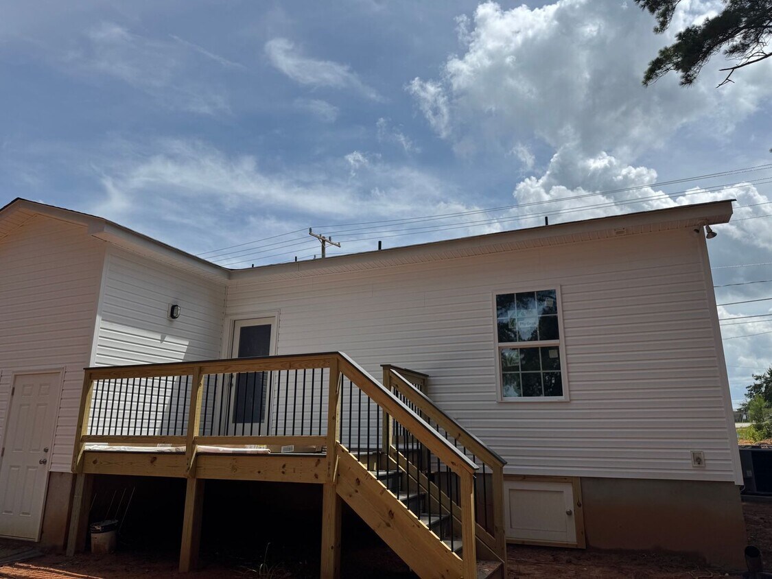 Building Photo - BRAND NEW! Two Bedroom Duplex in Denver