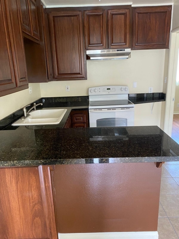 Foto del edificio - 9242 Telegraph Rd