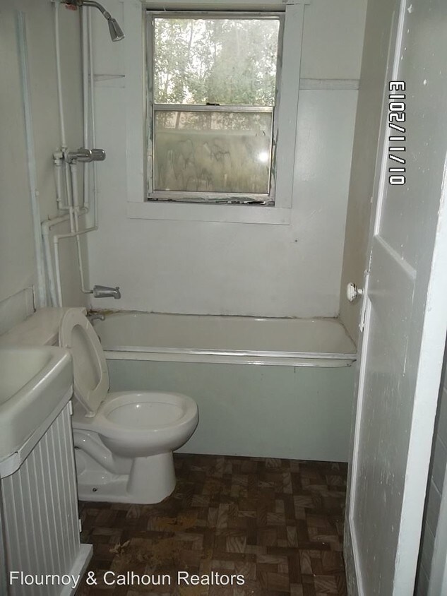 Building Photo - 1805 Nina St
