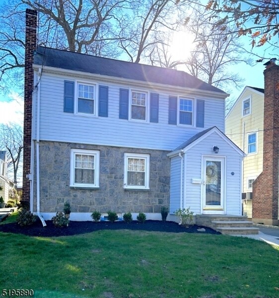 Primary Photo - 171 Whittle Ave