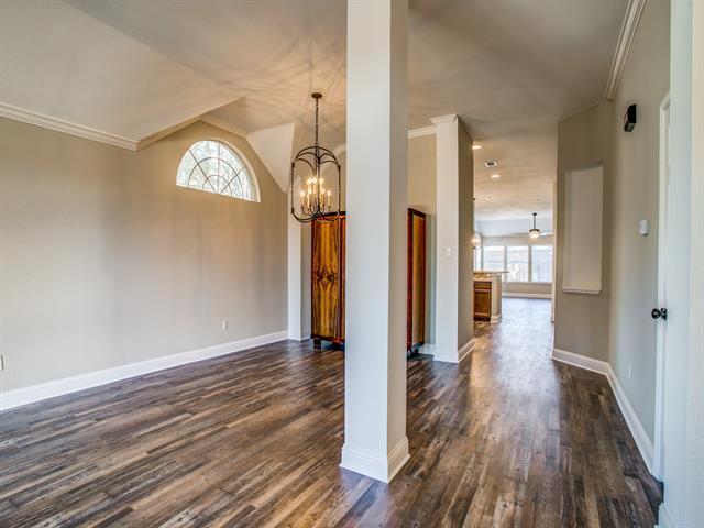 Building Photo - 1133 Taylor Ln