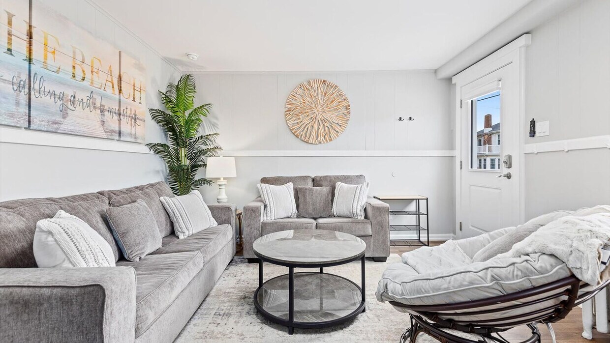 Foto principal - 228 N Dudley Ave