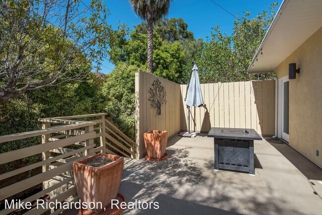 Building Photo - 3 br, 2 bath House - 1210 Olive St