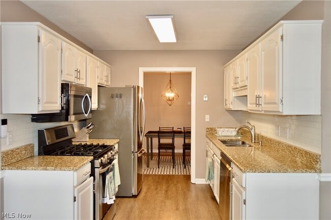 Building Photo - 1306 Fox Run Ct
