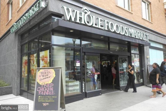 Foto del edificio - 1155 23rd St NW