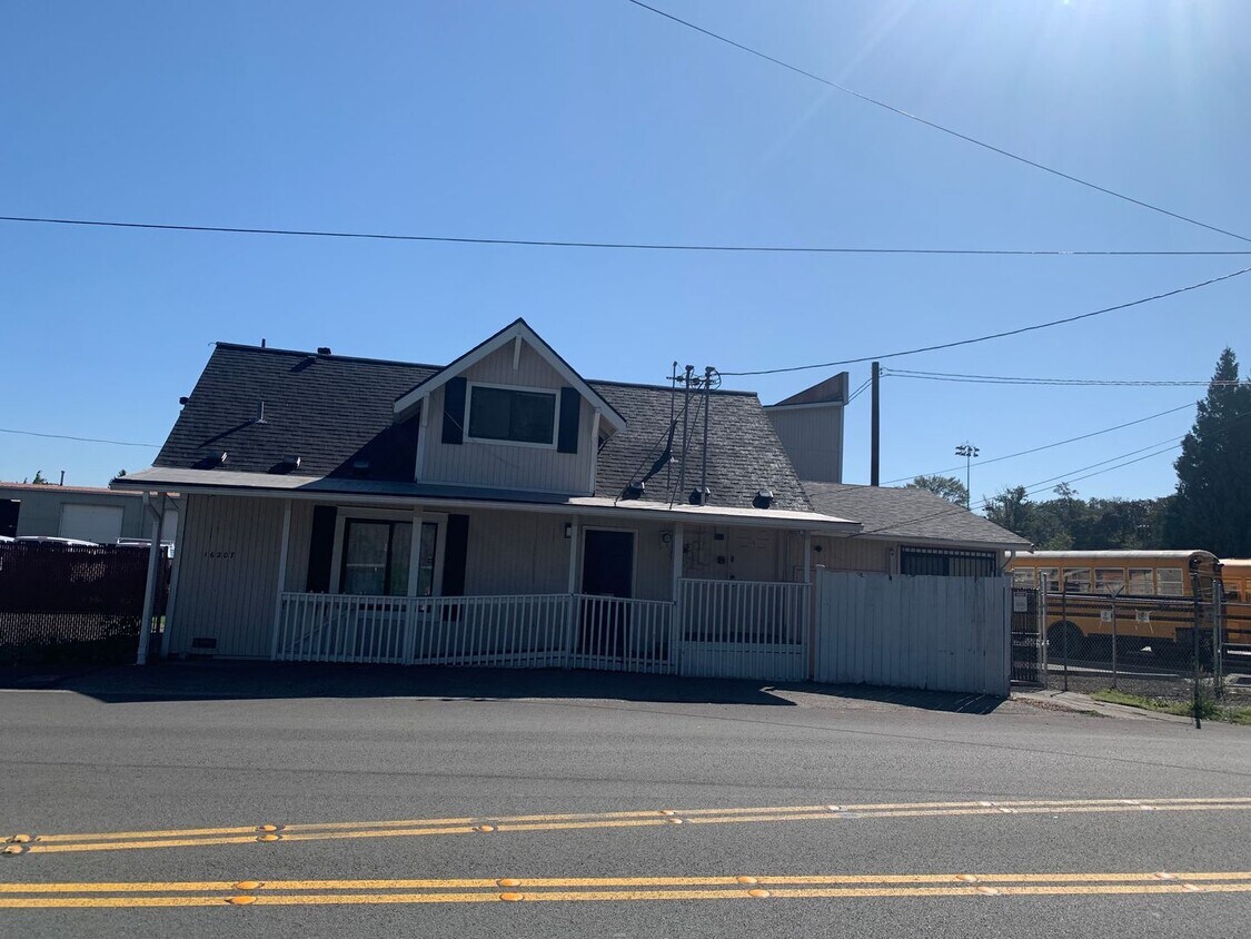 Primary Photo - Pacific Cedar LLC 2
