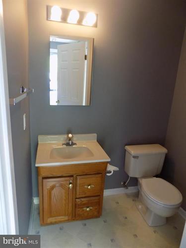 Foto del edificio - 148 Laurel Woods Ct