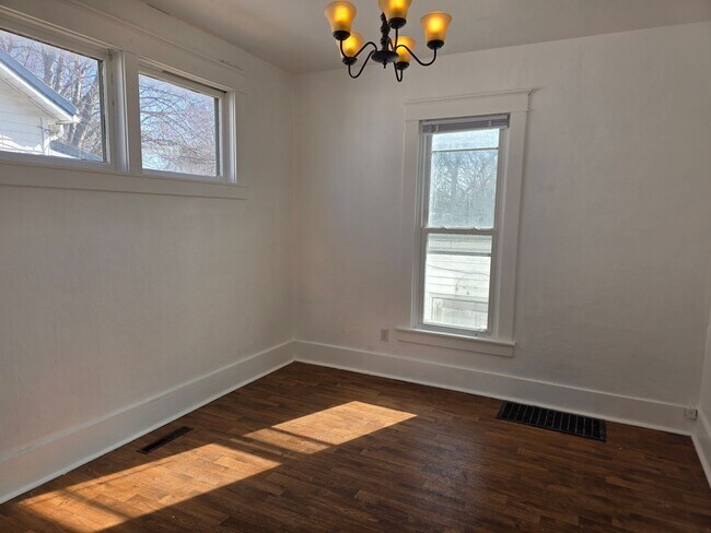 Foto del edificio - 204 N Fort Wayne Ave