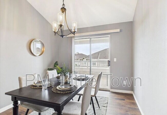 Foto del edificio - 12912 Ironstone Way