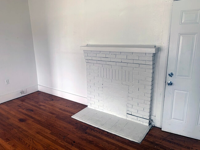 Building Photo - 1333 Laurel St