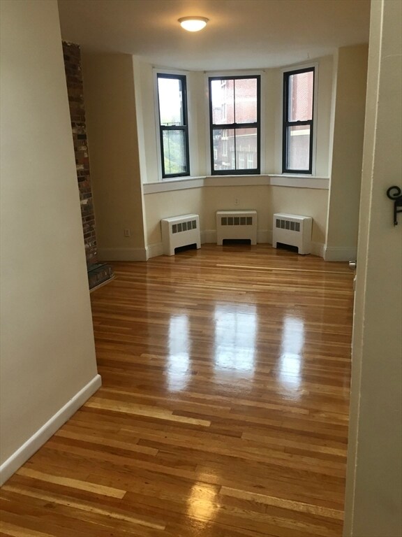Foto principal - 145 Arlington St