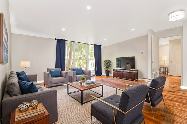 Foto del edificio - 787 NE 87th St