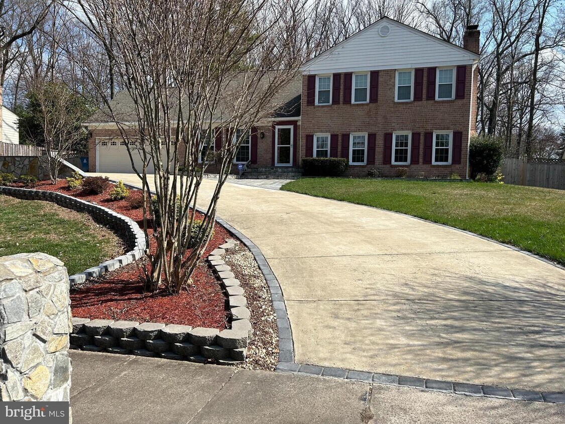 6360 Torrence St, Burke, VA 22015 House Rental in Burke, VA