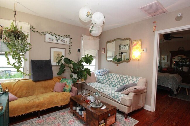 Foto del edificio - 419 E Gore St