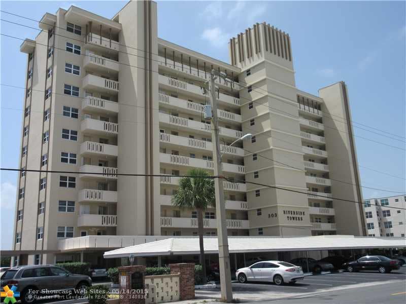 Primary Photo - 303 N Riverside Dr