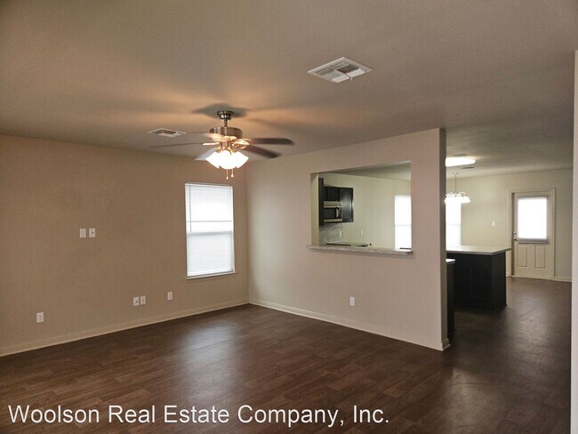 Building Photo - 3 br, 2 bath House - 3304 Swan Drive
