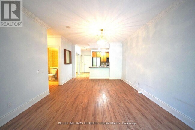 Building Photo - 10 Northtown Way
