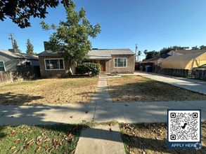Building Photo - 1325 W Fountain Way