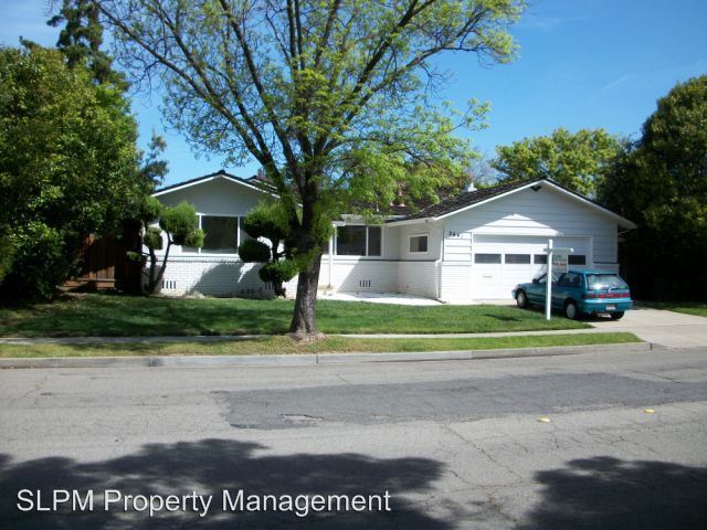 Foto principal - 2641 Parkside Dr