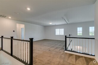 Building Photo - 479 Lost Horizon Ave