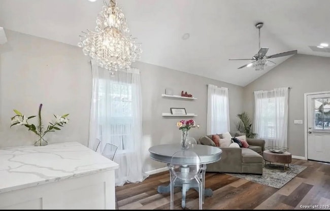 Photo - 1006 Center St Apartment