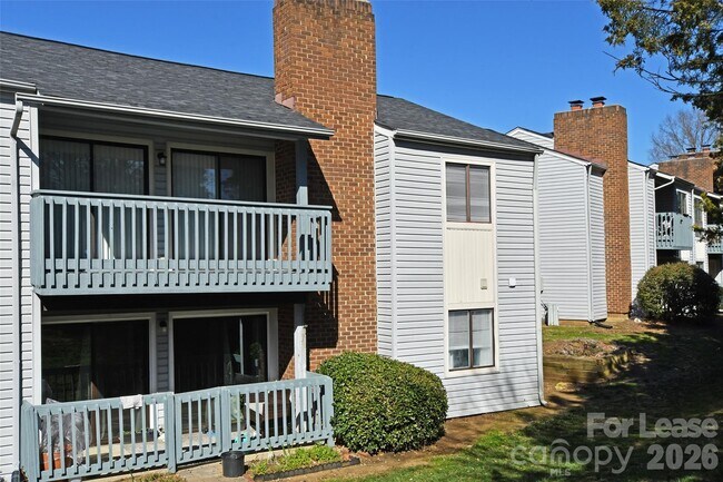 Foto del edificio - 11185 Harrowfield Rd