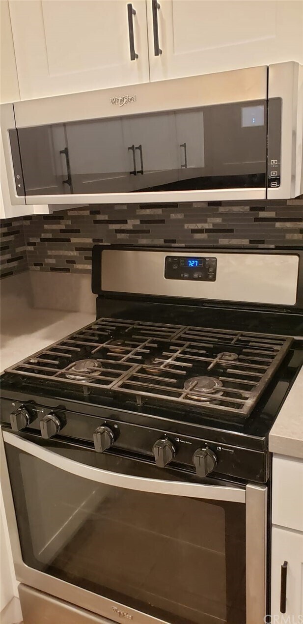 Foto del edificio - 640 W 4th St