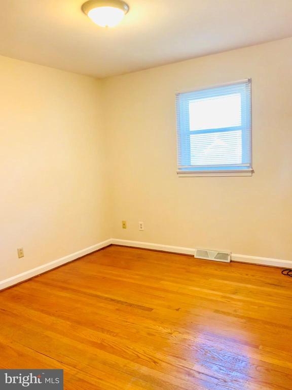 Building Photo - 125 Hillcrest Dr