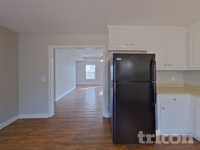 Foto del edificio - 48 Bristlecone Ln