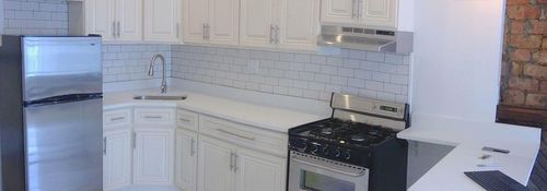 Building Photo - 159 E 110th St