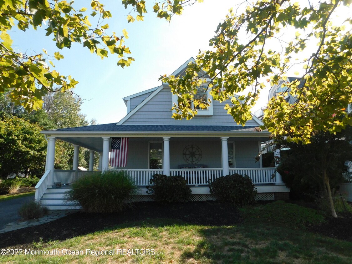 107 Brown Ave, Spring Lake, NJ 07762 House Rental in Spring Lake, NJ