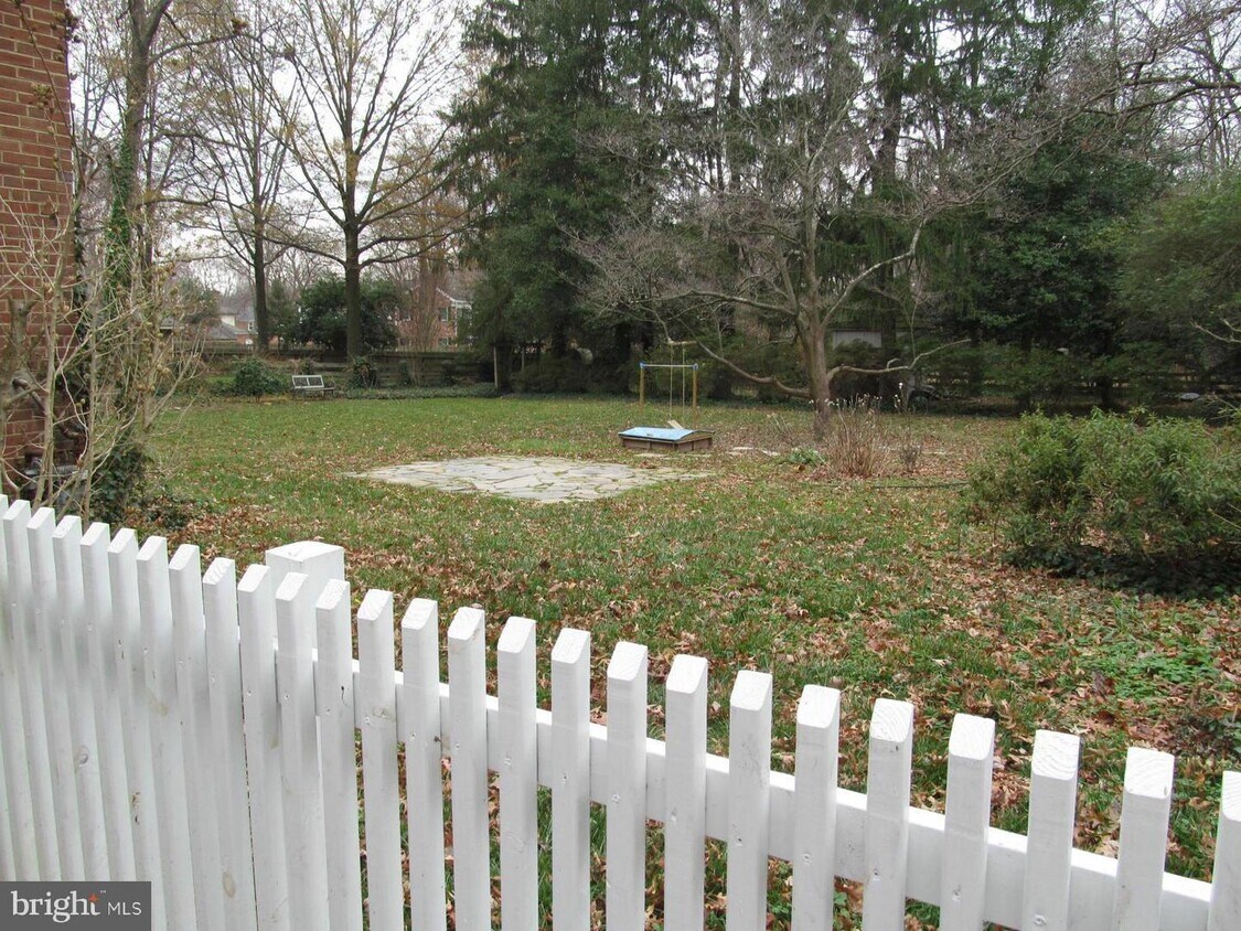 4001 Franconia Rd, Alexandria, VA 22310 House Rental in Alexandria