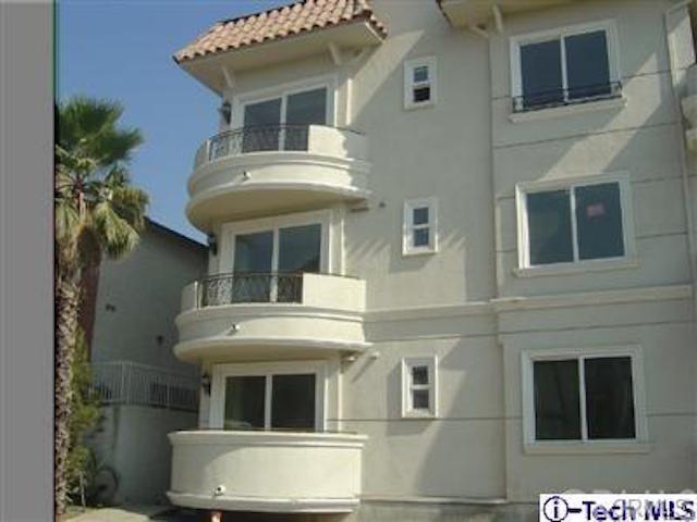 Building Photo - 600 E Magnolia Blvd