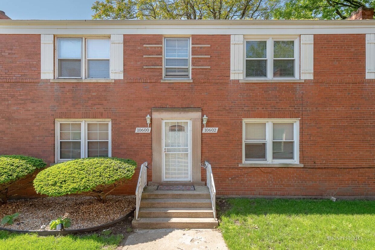 10600 S Walden Pkwy Unit 2E, Chicago, IL 60643 Condo for Rent in
