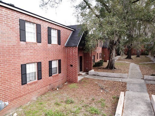 Building Photo - 2125 Hyde Park Rd