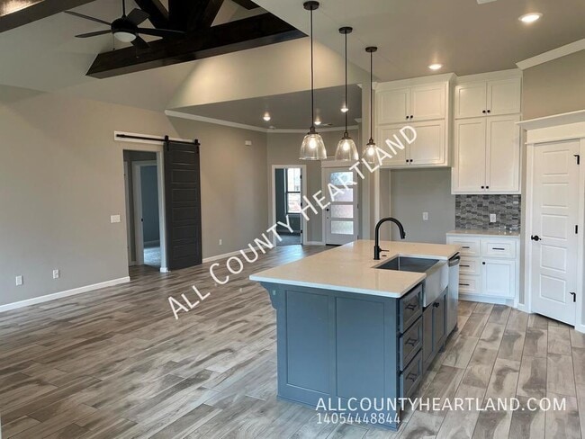 Foto del edificio - 3512 Tahoe Dr