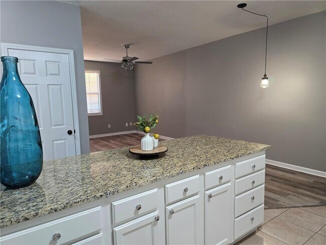 Building Photo - 31 Corinth Rd